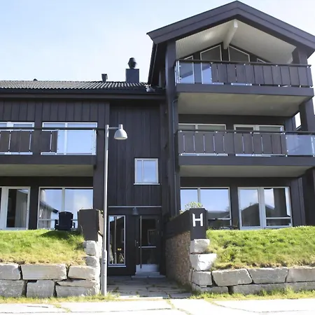 Apartment Ideal Getaway Only Steps From Trails *